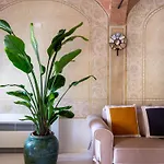 Elizabeth Country House, A Member Of Design بيت ضيافة